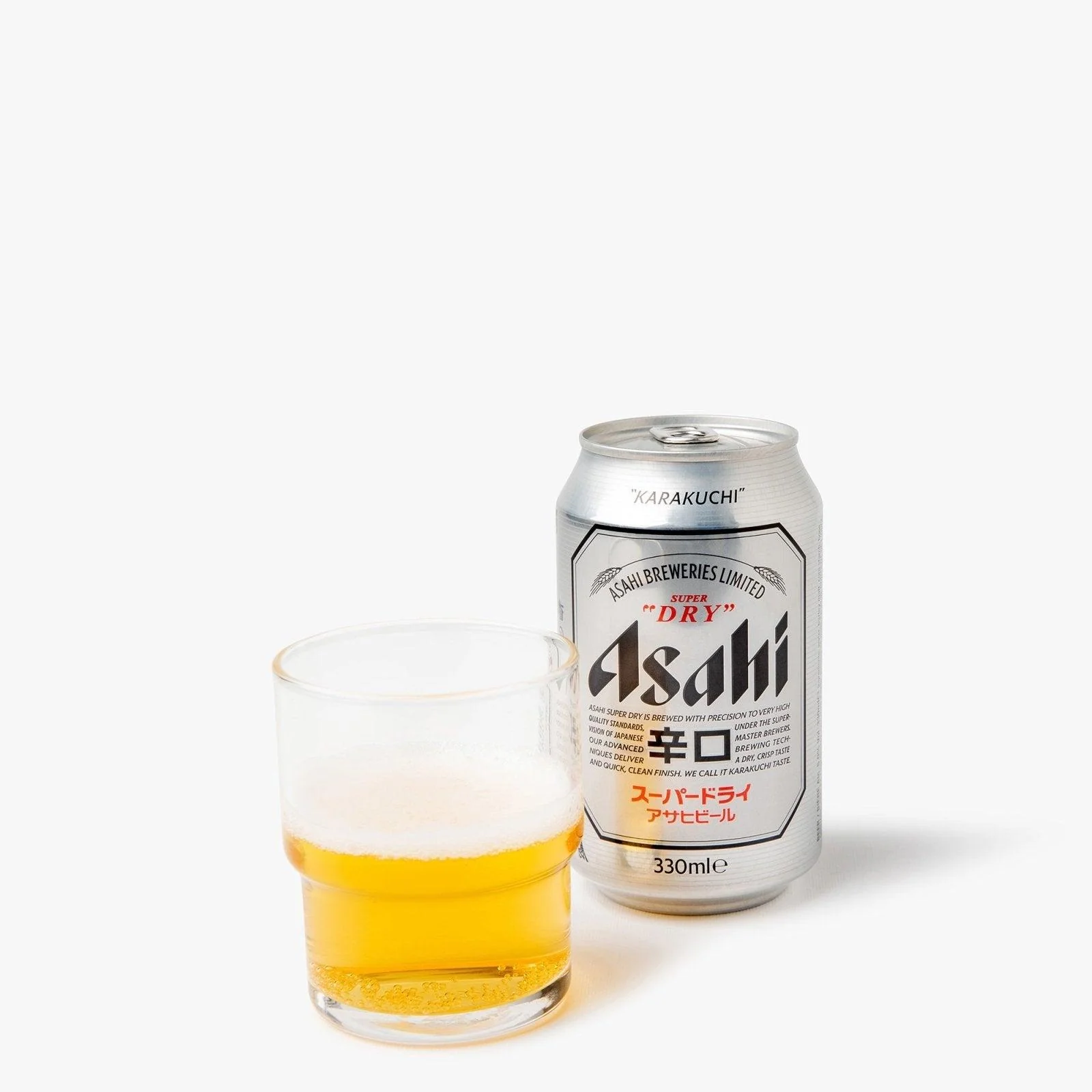 Asahi Super Dry Bière en canette ⋅ 5% ⋅ 330ml