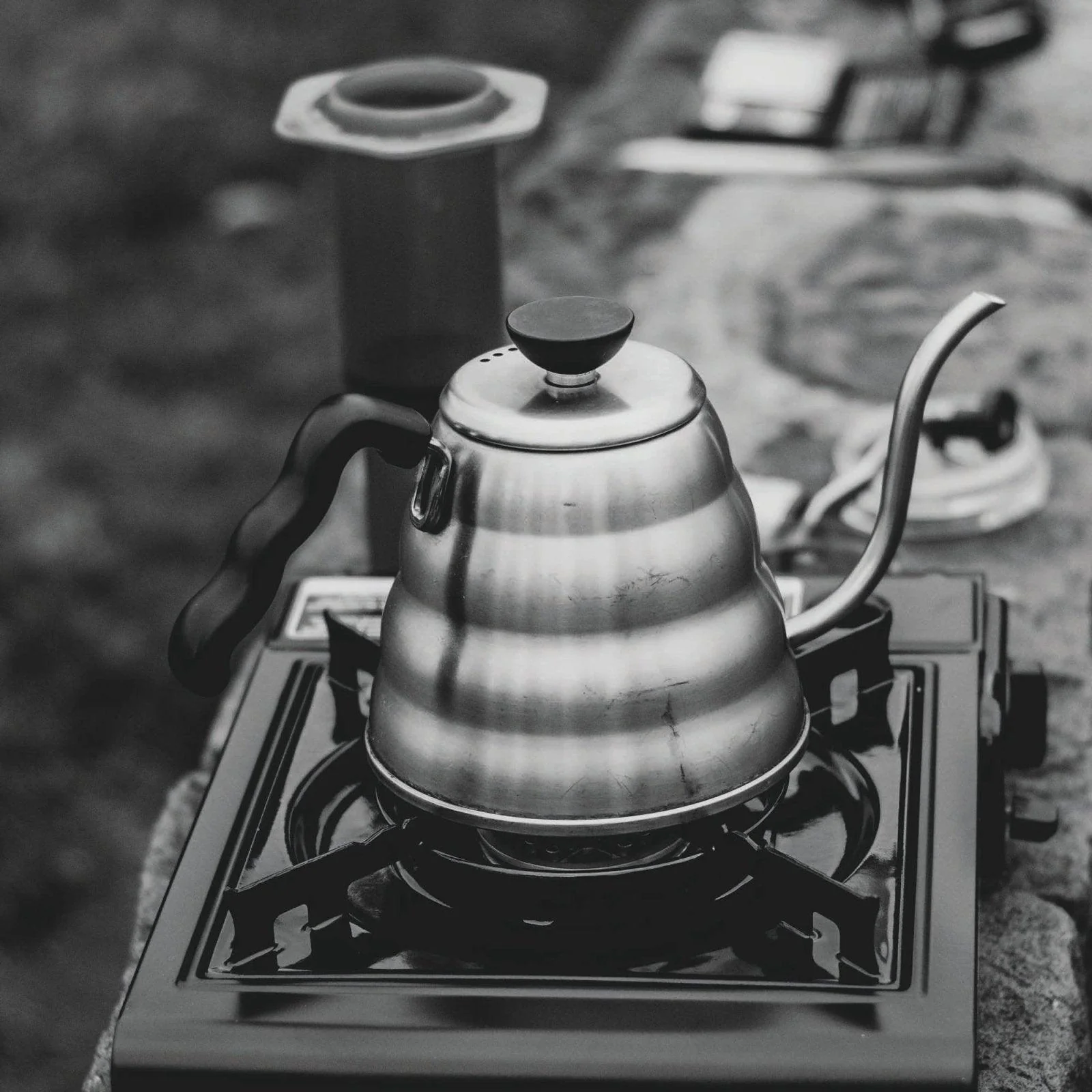 Bouilloire Buono pour V60 ⋅ Hario - Image 2