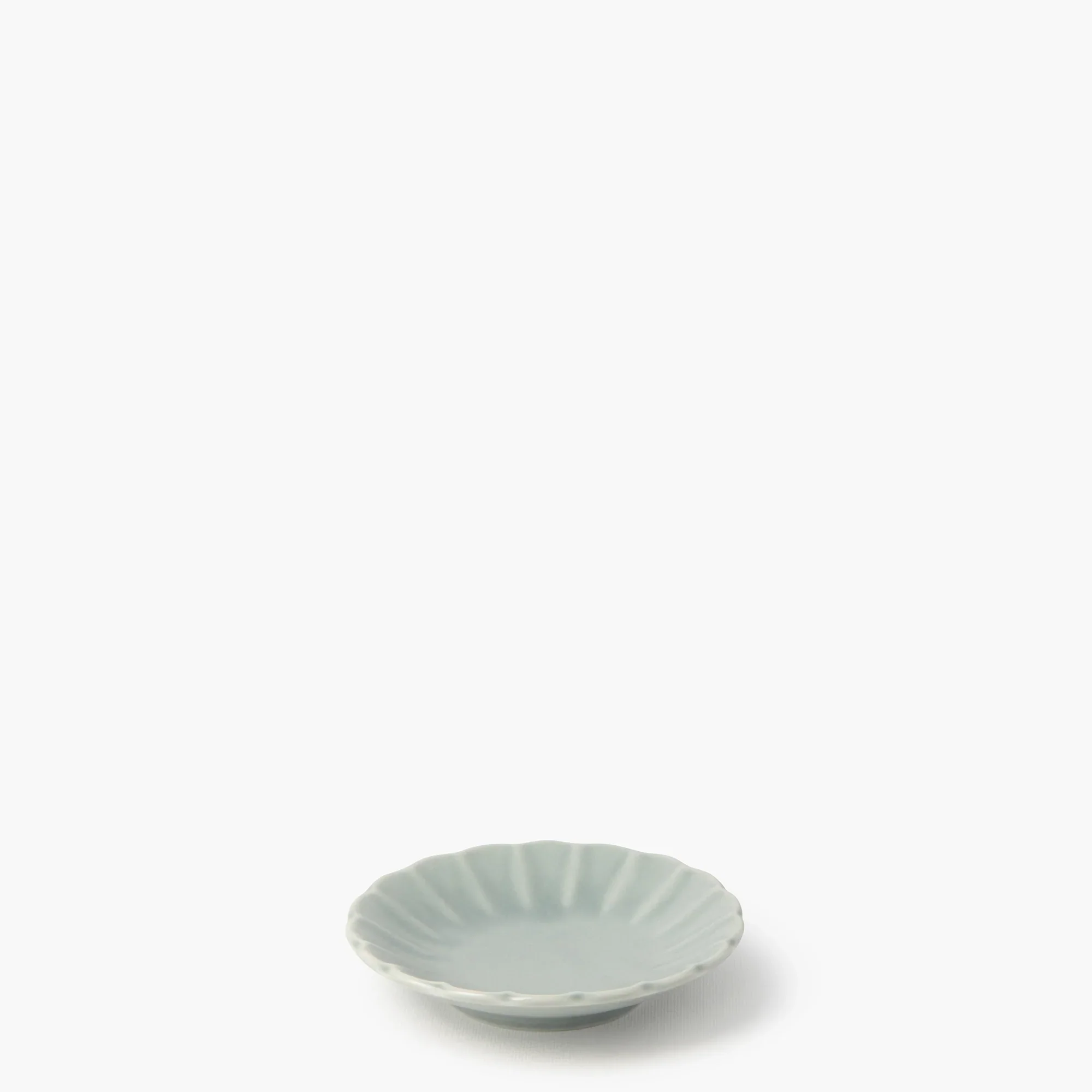 Coupelle fleur de chrysanthème gris mat (10x2cm) ⋅ Touga