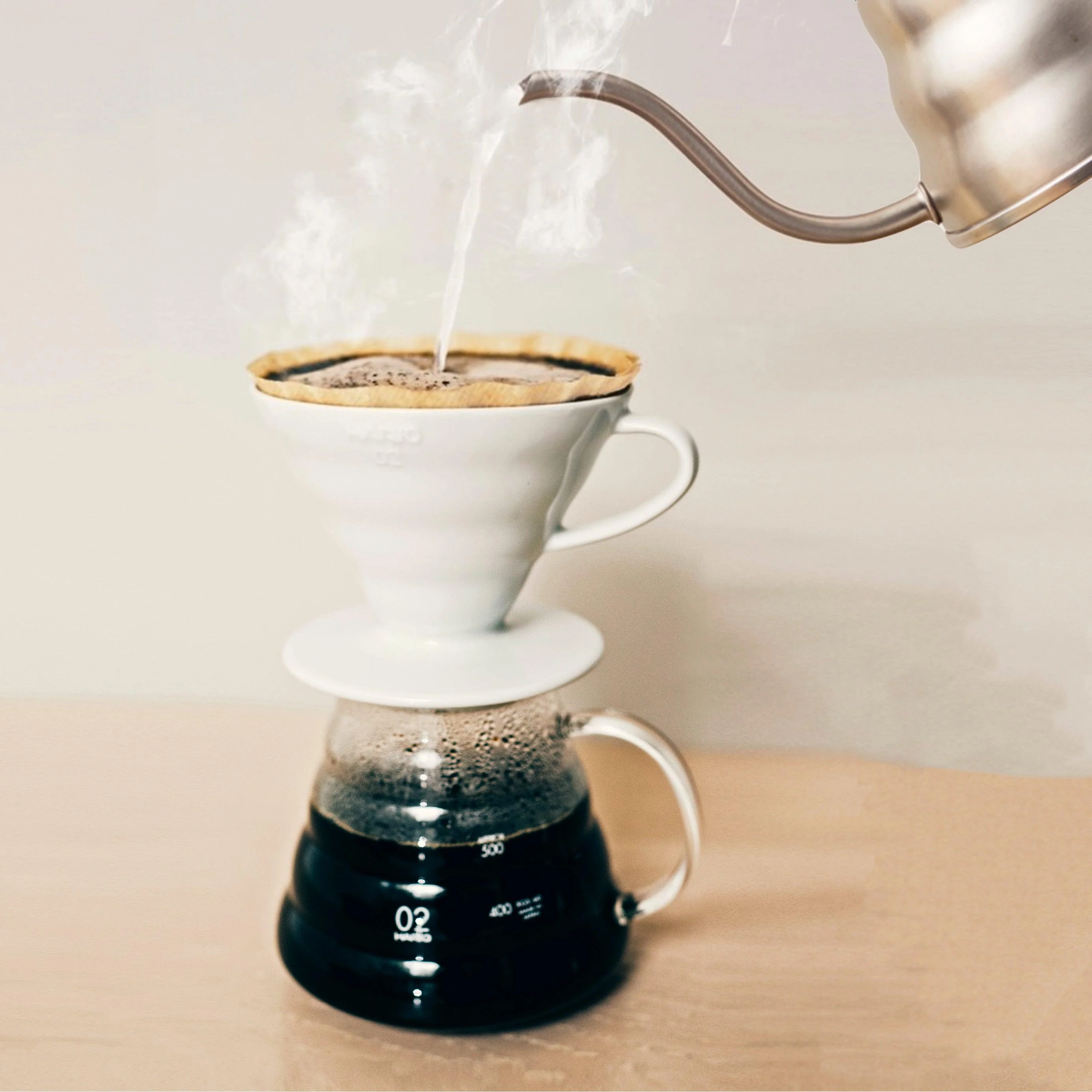 Porte filtre pour café V60 en céramique blanche ⋅ petit modèle ⋅ Hario - Image 2