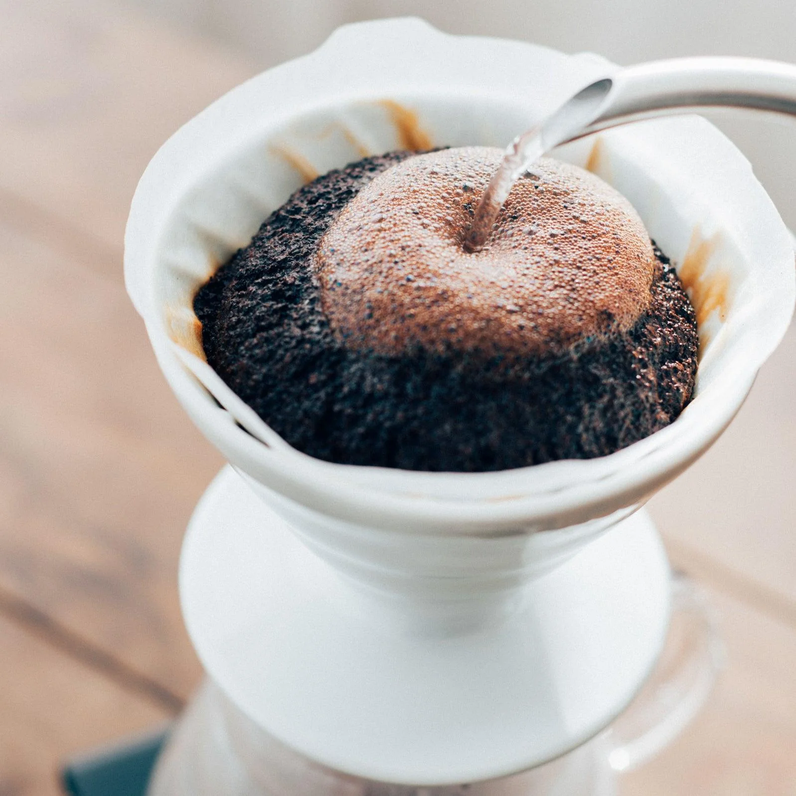 Porte filtre pour café V60 en céramique blanche ⋅ petit modèle ⋅ Hario - Image 4
